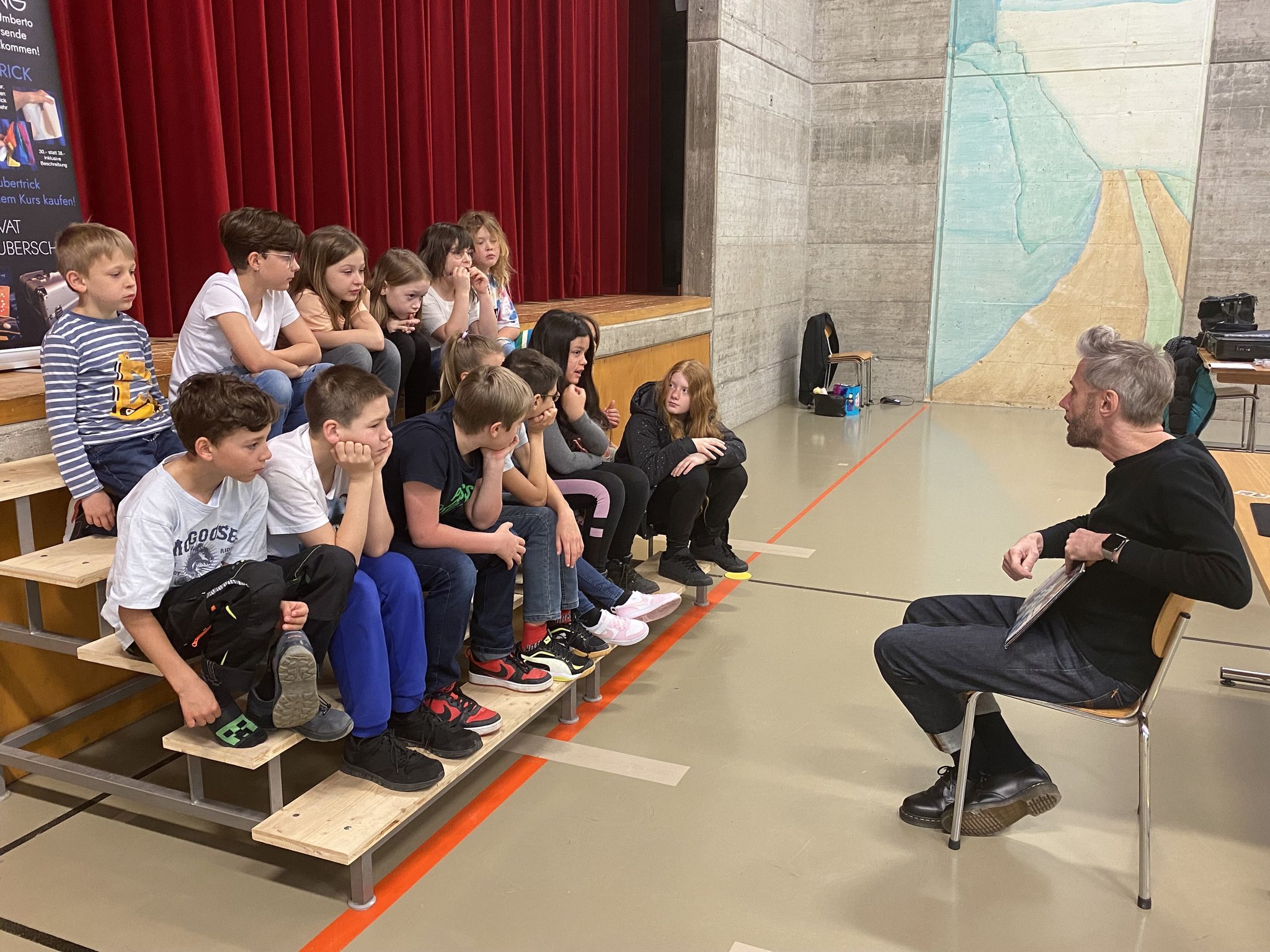 2024 ABRAKADABRA Zauberschule mit UMBERTO