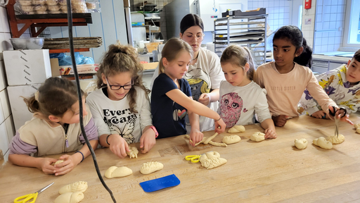 2024 Backen in der Bäckerei