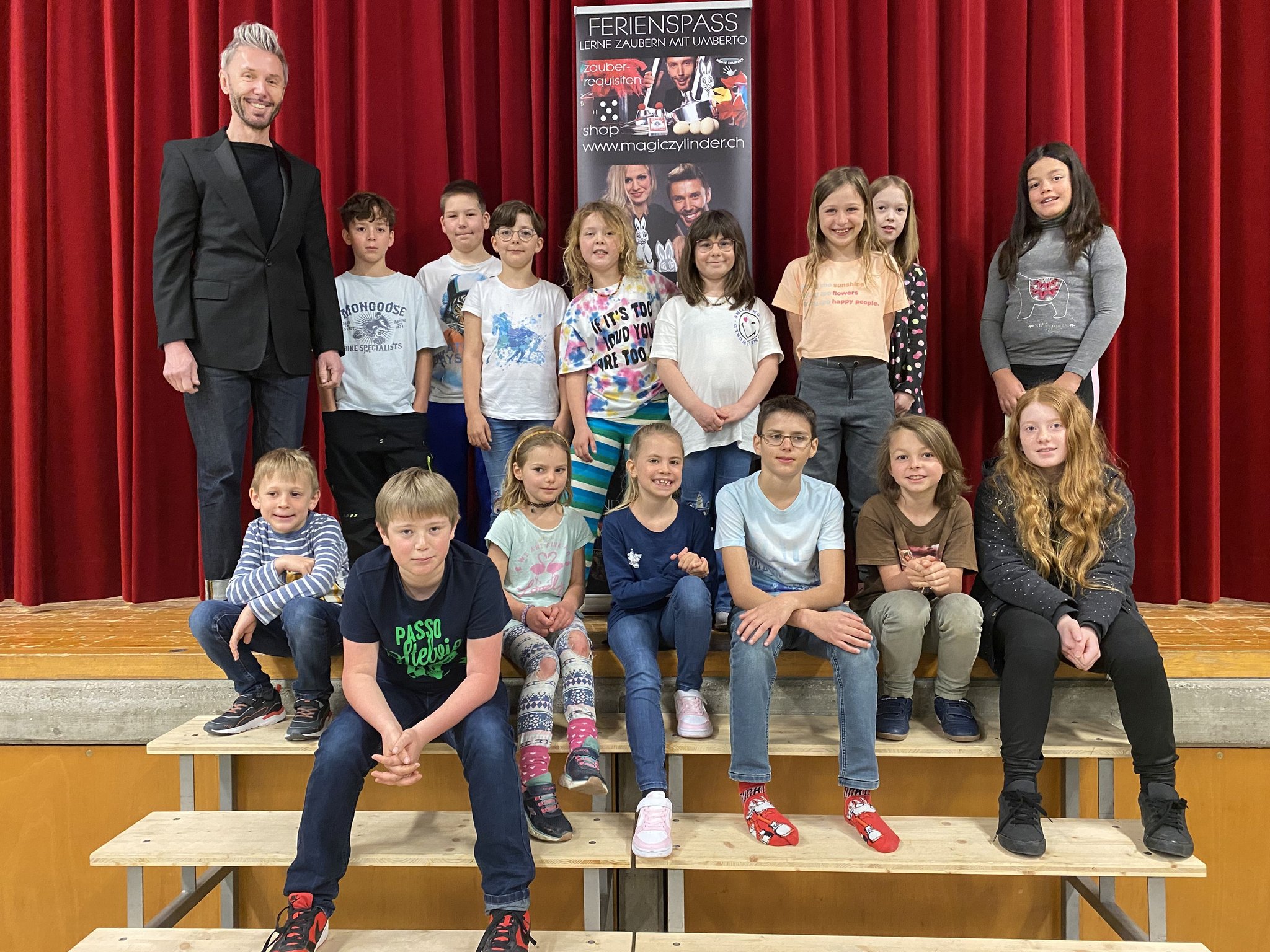 2024 ABRAKADABRA Zauberschule mit UMBERTO